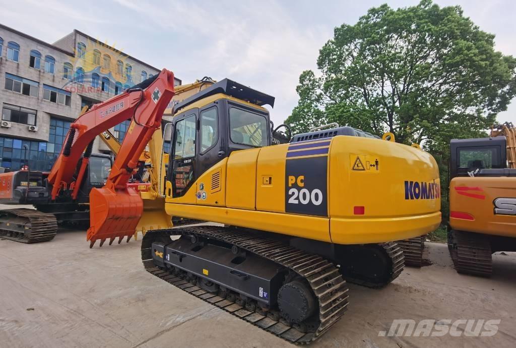 Komatsu PC 200-7 履带挖掘机