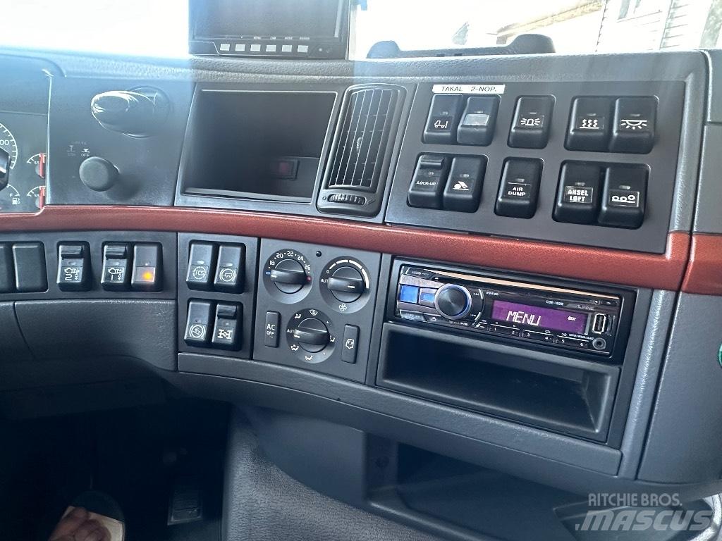 Volvo FH16 540 8x4*4 可拆卸式卡车
