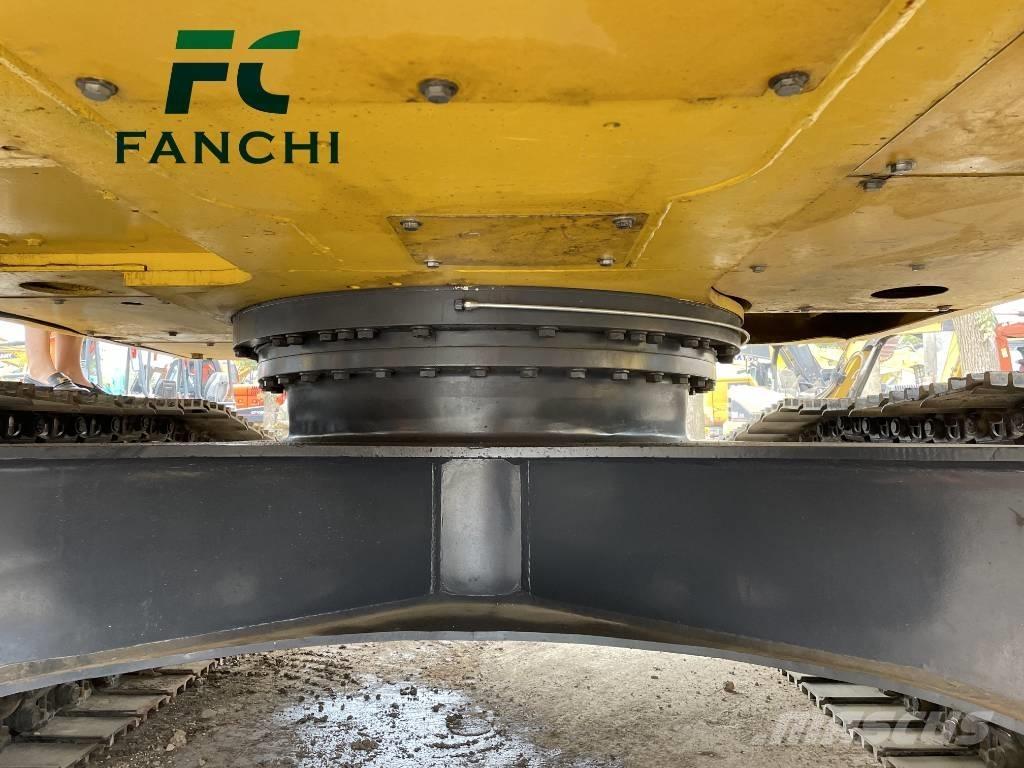 Komatsu PC 240 LC 履带挖掘机