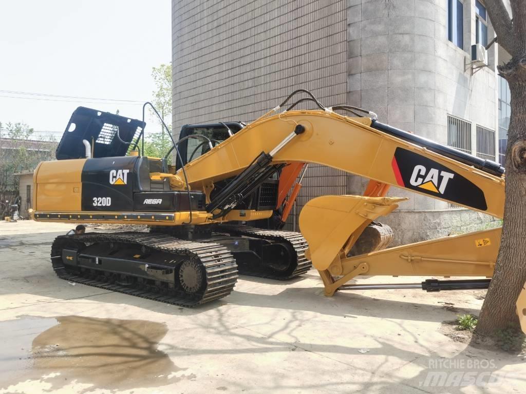 CAT 320 D 履带挖掘机