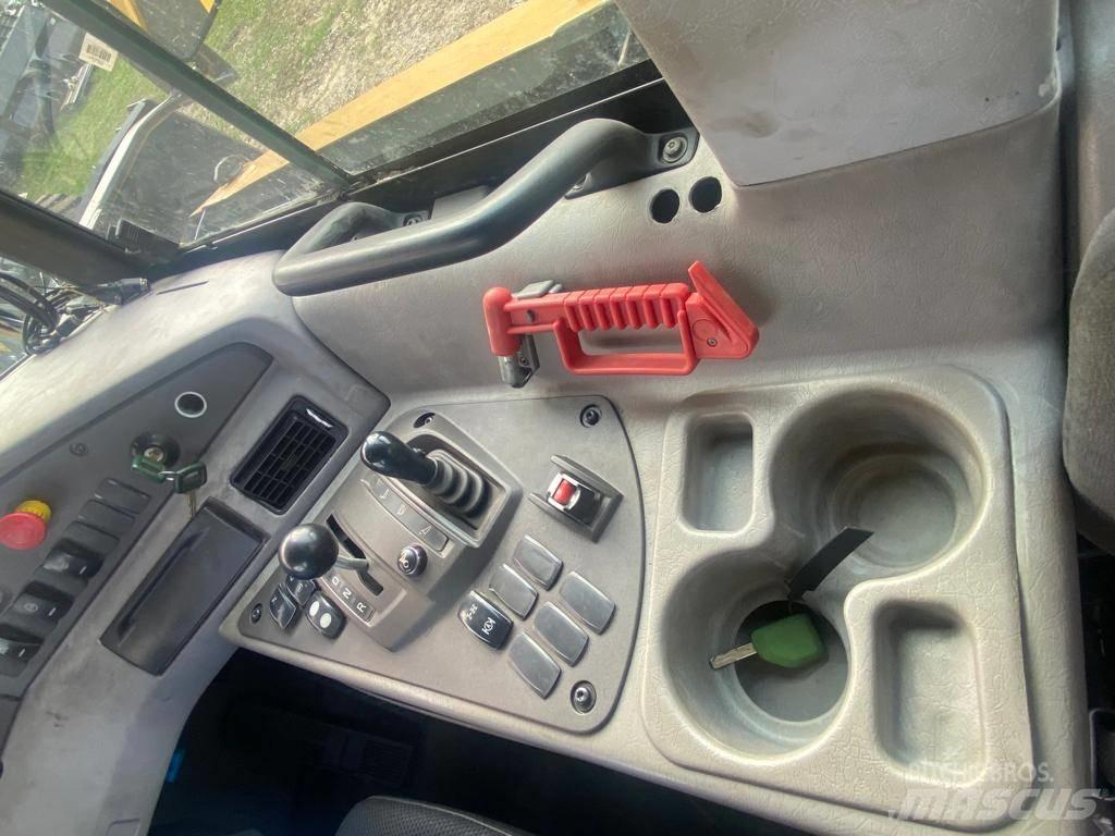 Volvo A 30 G 铰接式自卸车