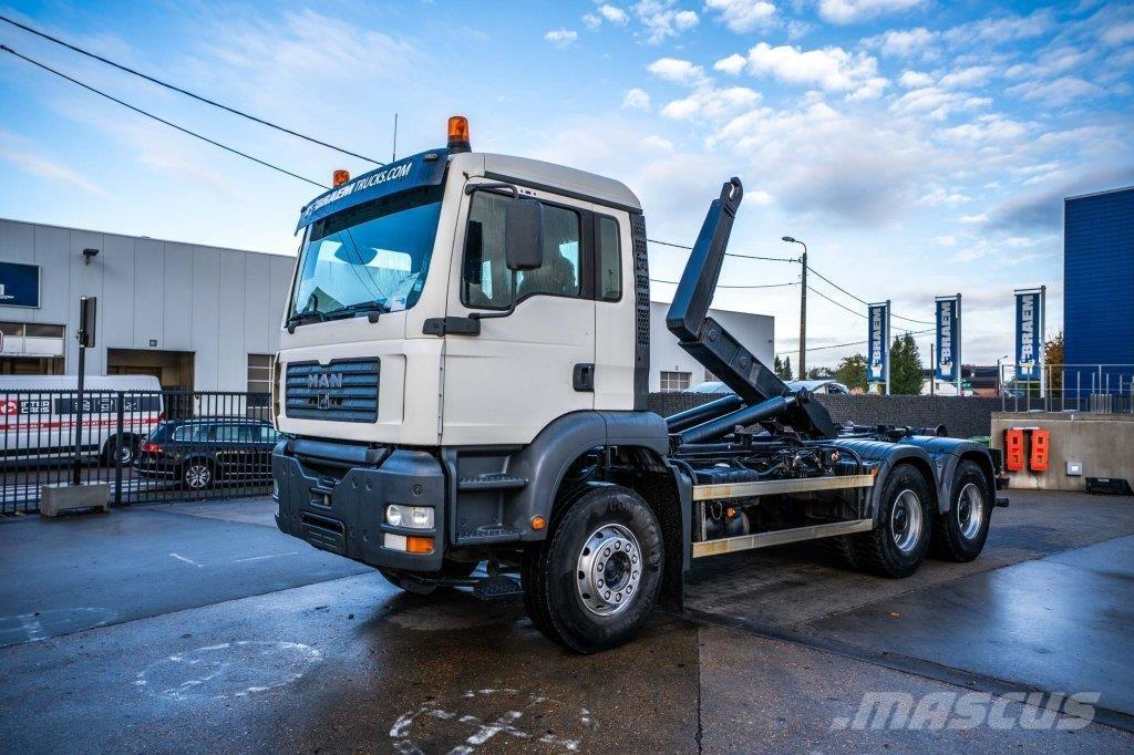 MAN TGA 33.360 BB 工程吊钩车