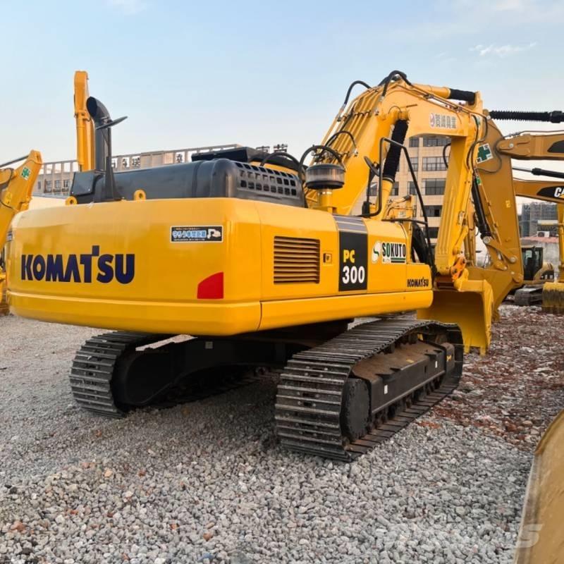 Komatsu PC 300 履带挖掘机