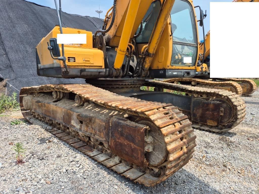 Hyundai Robex 300 LC 履带挖掘机