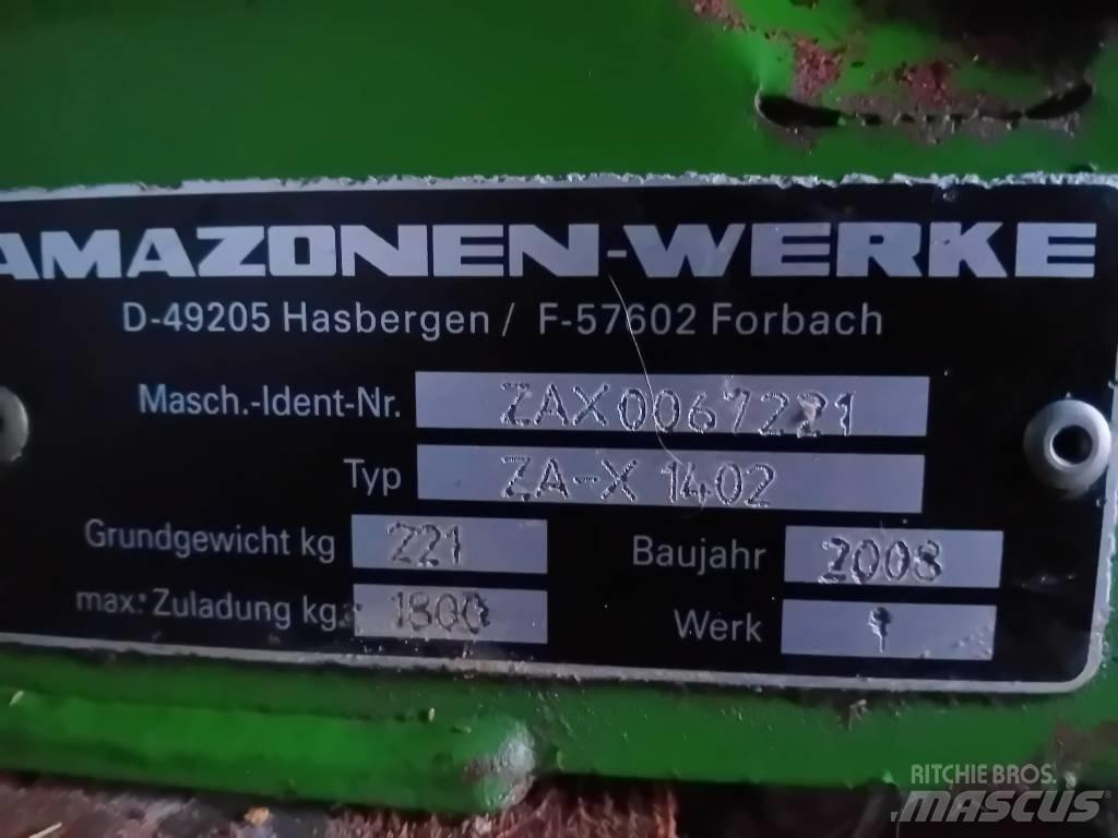 Amazone ZA-X 1402 矿物肥料撒播机