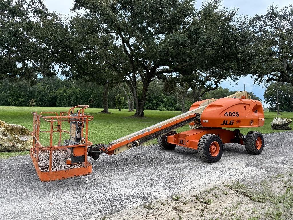 JLG 400 S 直臂高空工作平台