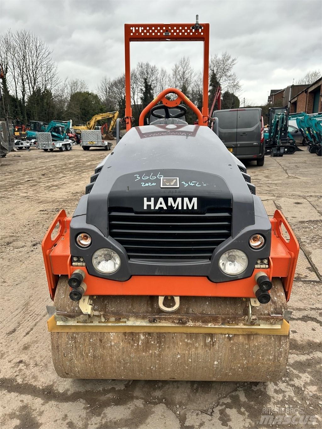 Hamm HD 12 双轮压路机