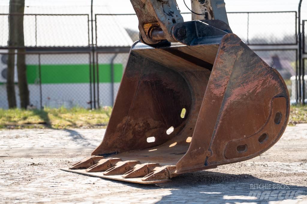 Liebherr R 934 C 履带挖掘机