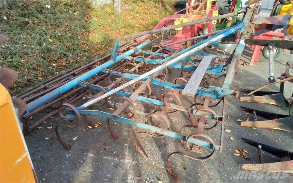 Rekord 3m 手扶中耕机
