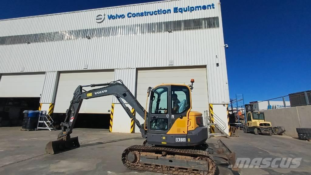 Volvo ECR 88 D 中型挖掘机