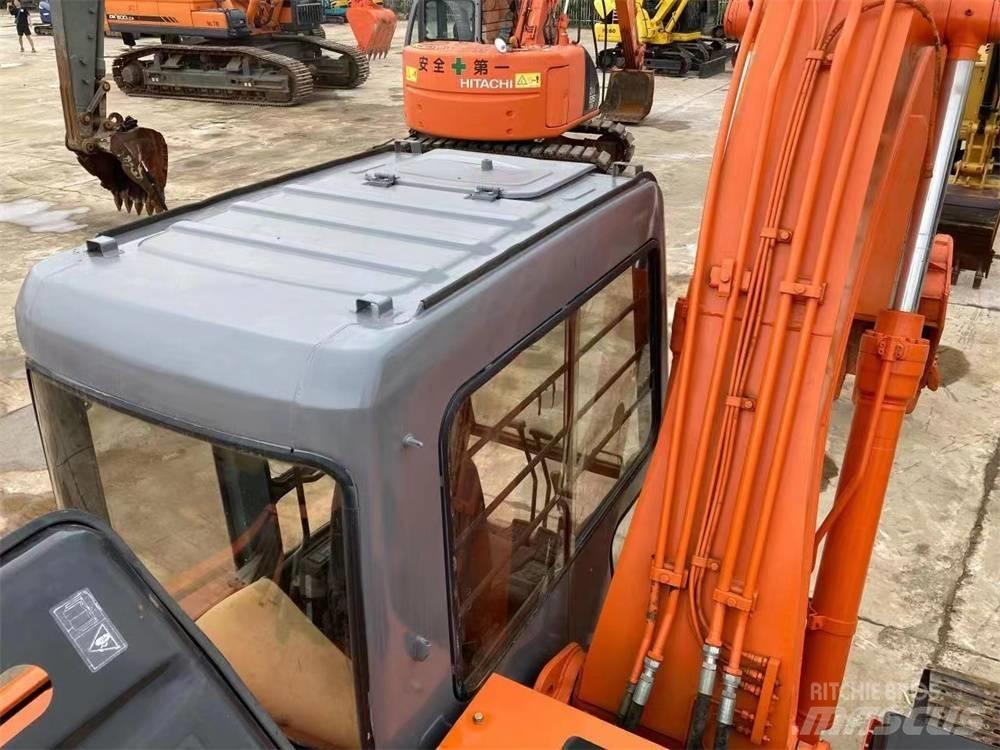 Hitachi EX 120 -3 履带挖掘机