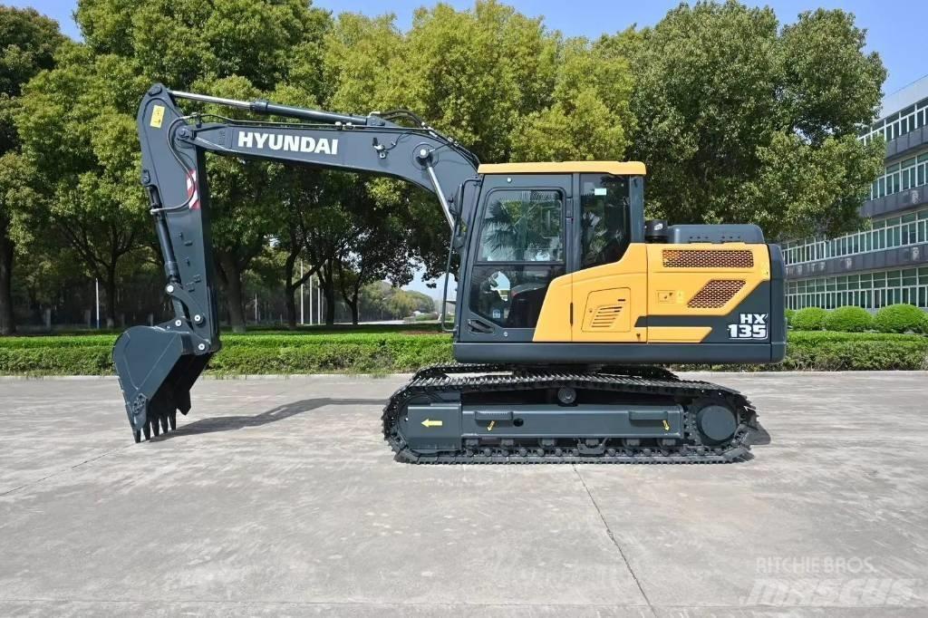 Hyundai HX135 履带挖掘机