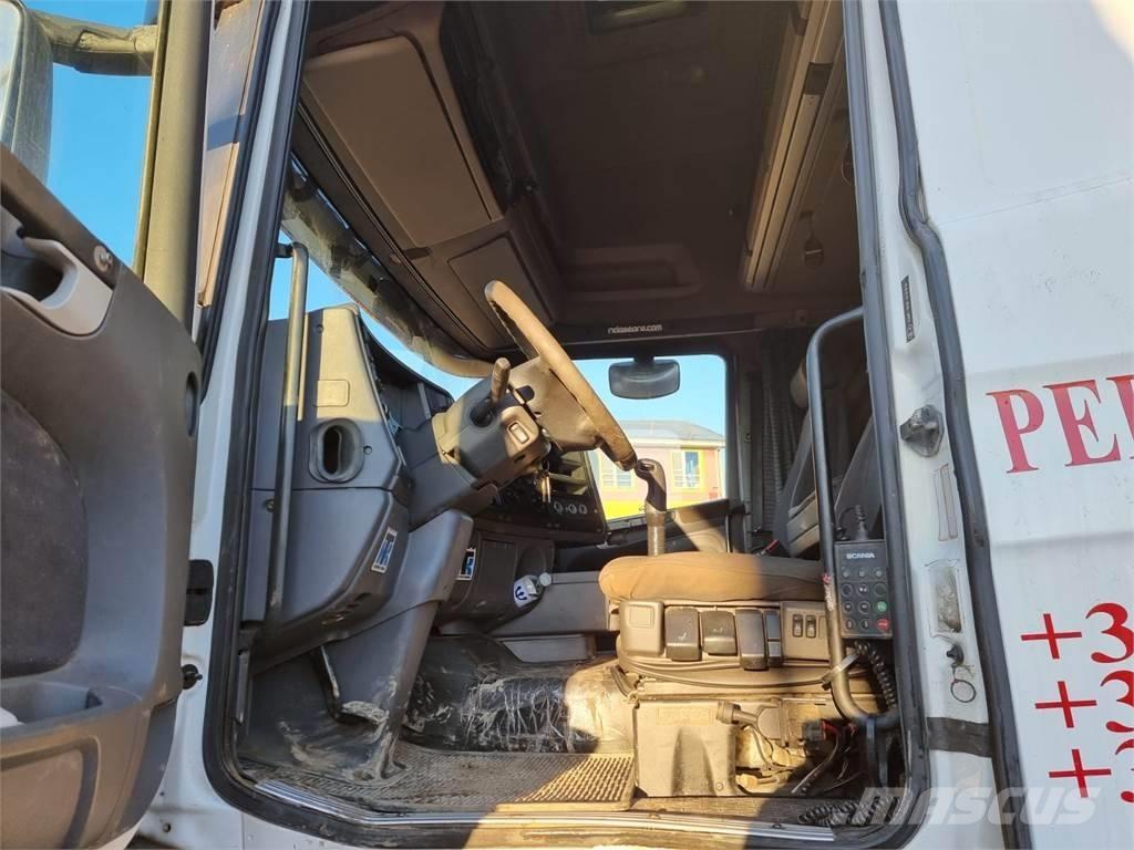 Scania R 420 牵引车