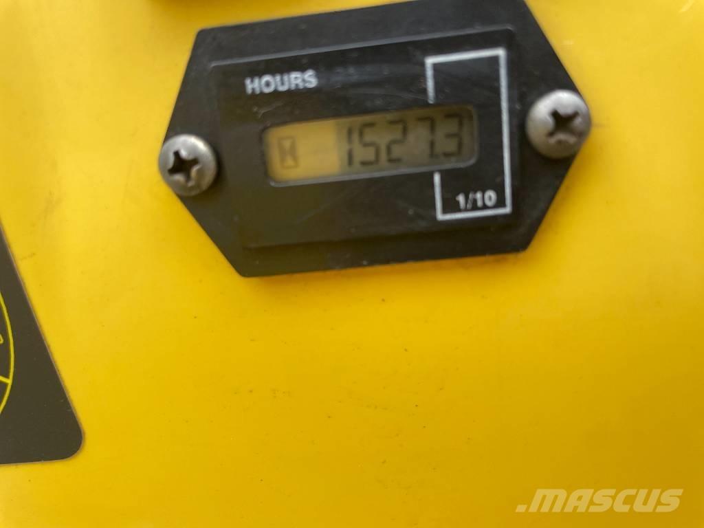 Wacker Neuson 803 履带挖掘机