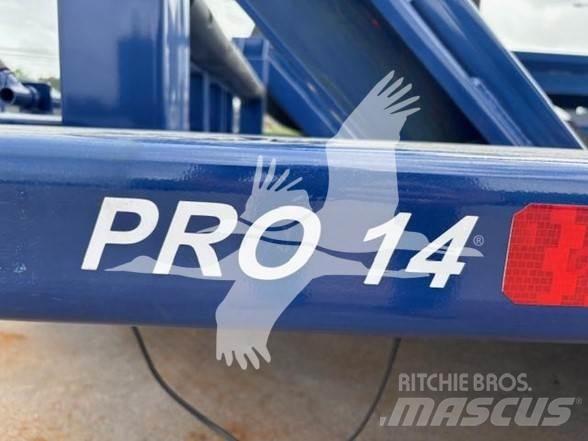 Air-Tow PRO 14 自卸半挂车