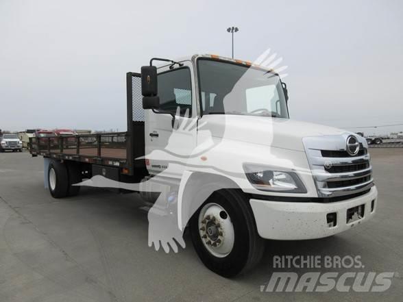 Hino 268 平板栏板货车