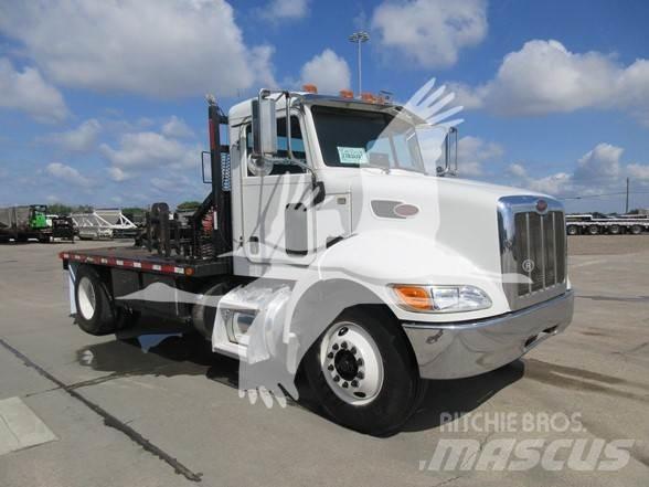 Peterbilt 337 牵引车
