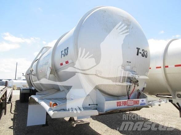 Polar TANKER 油罐半挂车