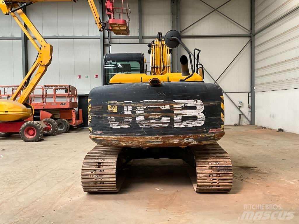 JCB JS 145 LC 履带挖掘机