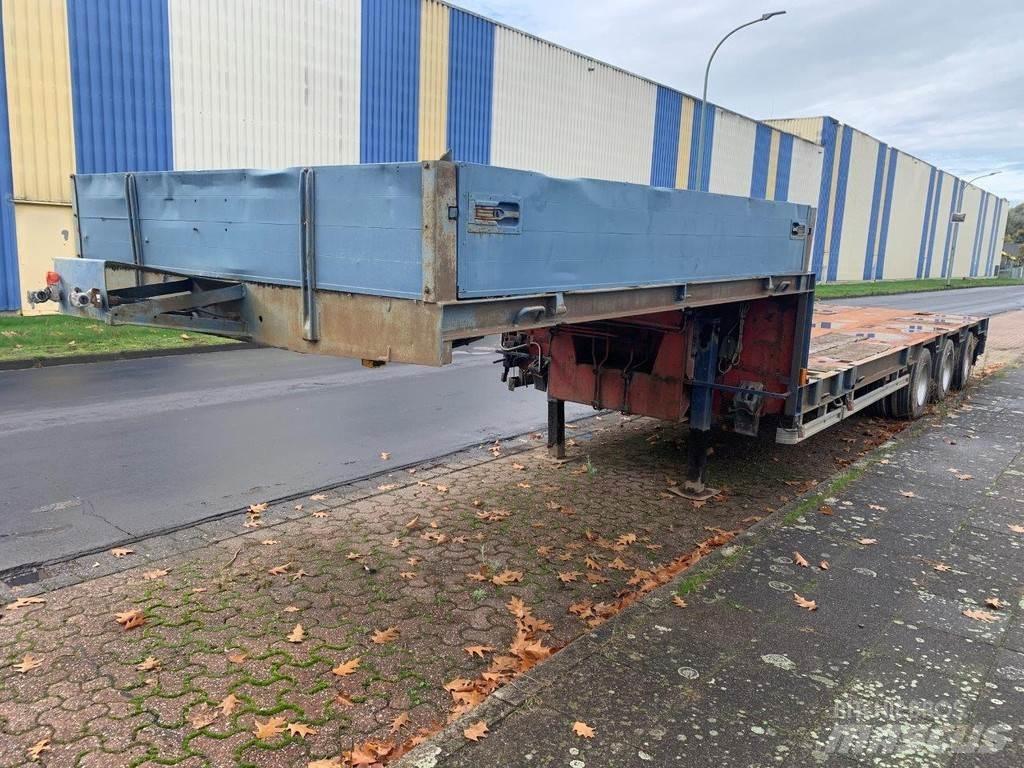 Goldhofer NVT 平板拖车