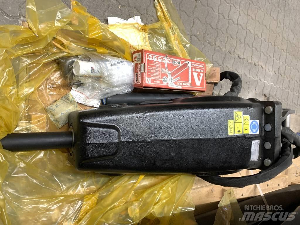 CAT H55S 破碎锤