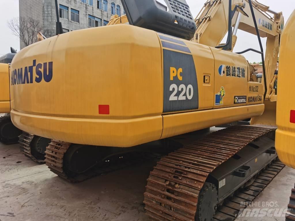 Komatsu PC 220-8 履带挖掘机