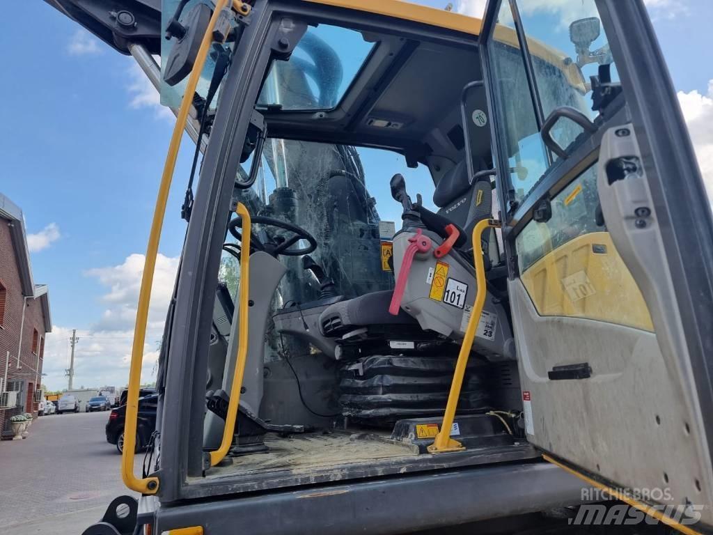 Volvo EW 140 D 轮式挖掘机