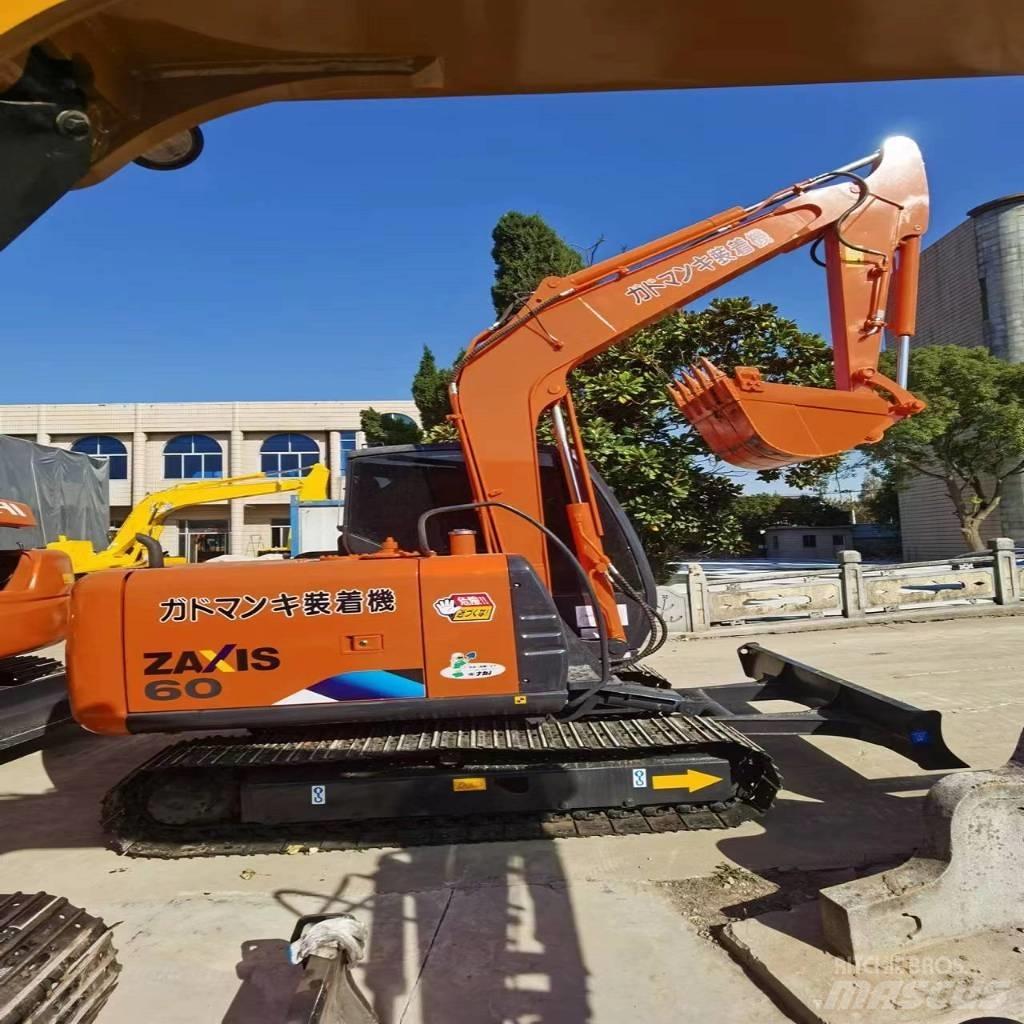 Hitachi ZX 60 小型挖掘机