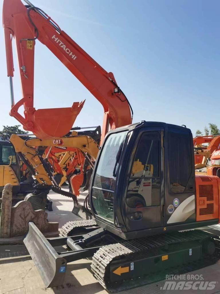 Hitachi ZX 60 小型挖掘机