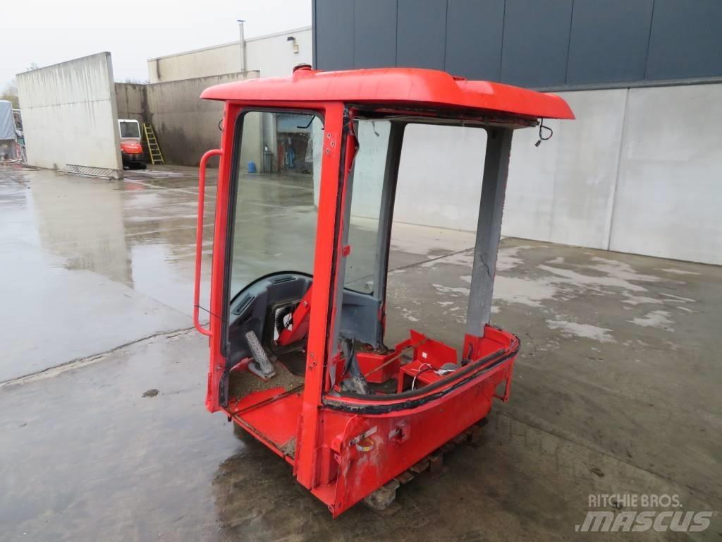Volvo L 30 B / L 35 驾驶室与内部