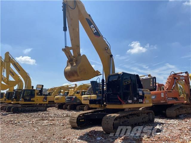 CAT 323D2L 履带挖掘机