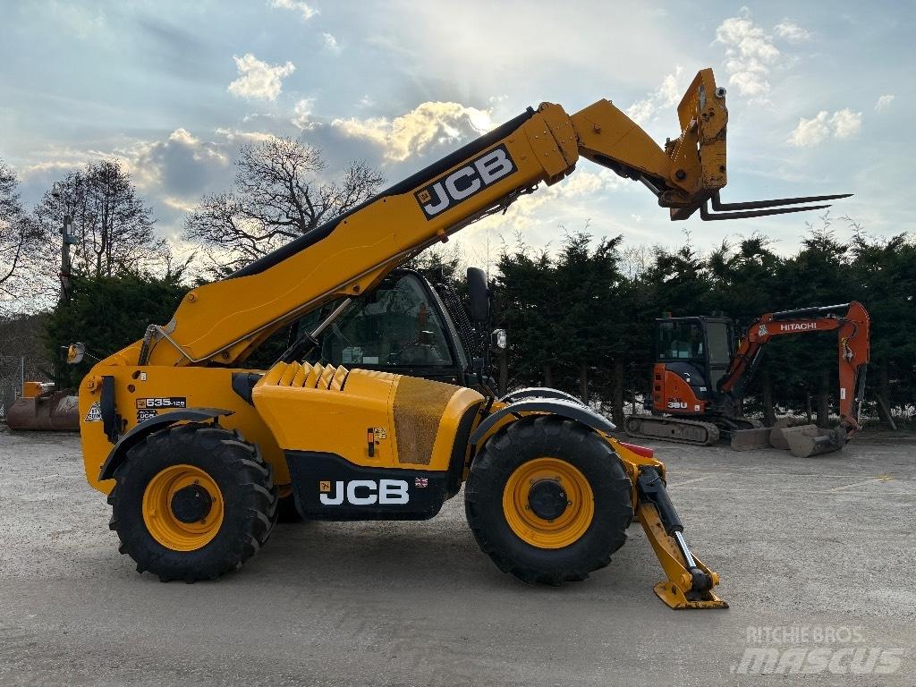 JCB 535-125 伸缩臂叉装车|叉装车