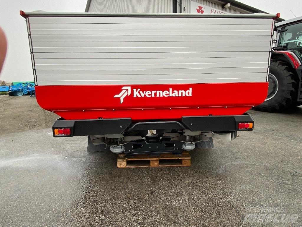 Kverneland TLX 矿物肥料撒播机