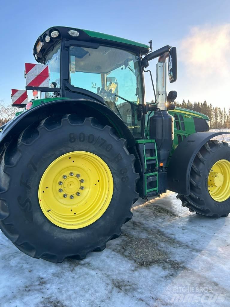 John Deere 6250 R 拖拉机/农用车