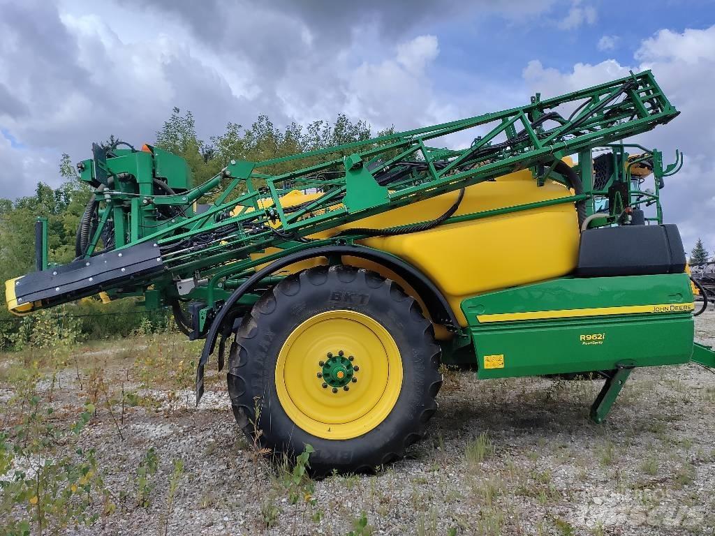 John Deere R 962 i 牵引式喷雾机