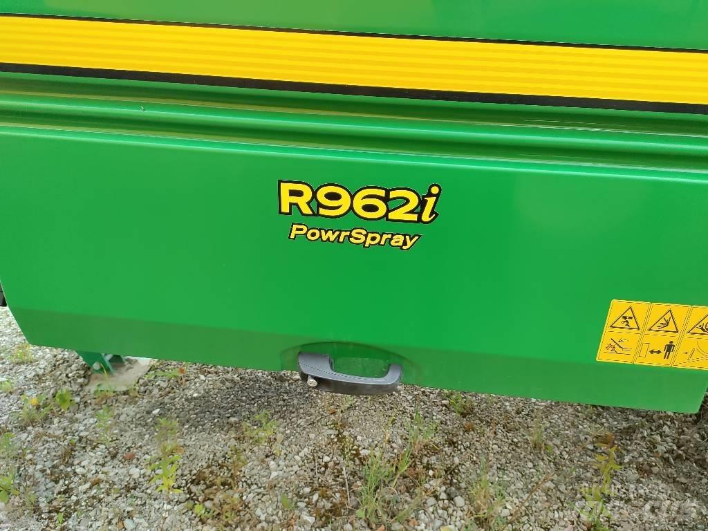 John Deere R 962 i 牵引式喷雾机