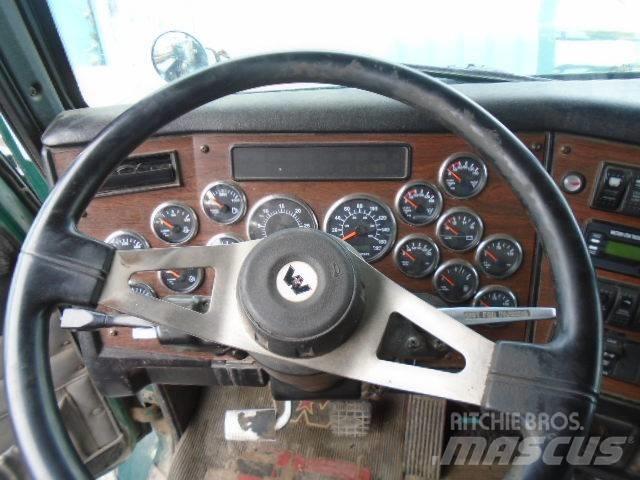 Western Star 4900 SA 自卸式货车