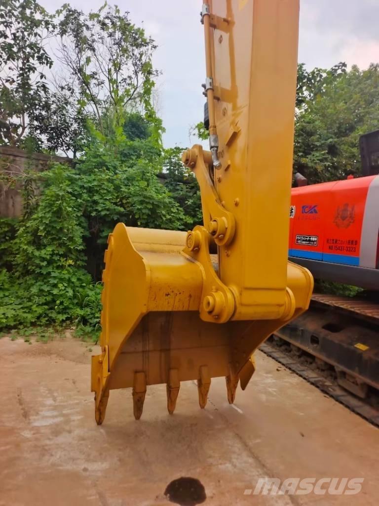 CAT 323 GC 履带挖掘机