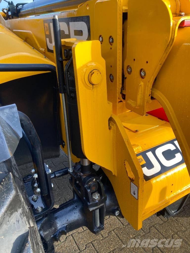 JCB 535-95 伸缩臂叉装车|叉装车