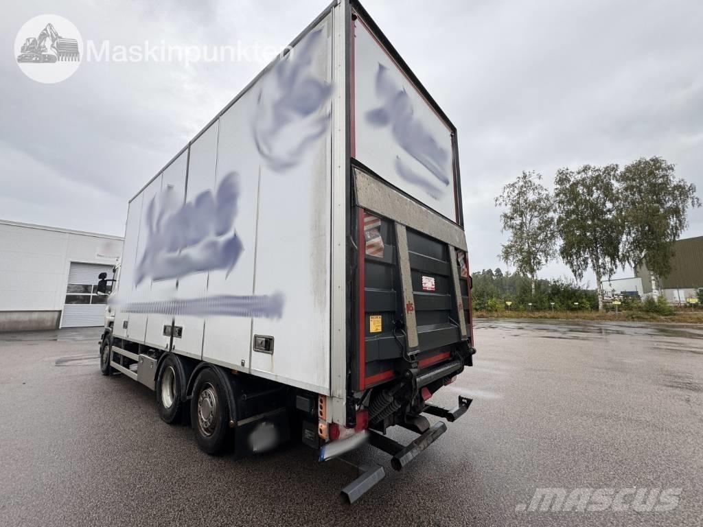 Scania R 490 厢式货车