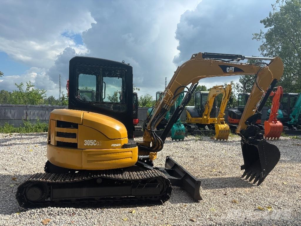 CAT 305 C CR 小型挖掘机
