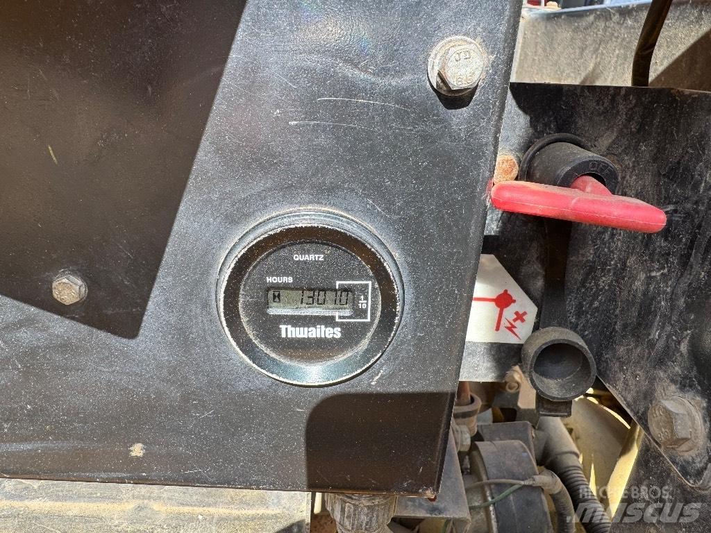 Twaites 3000 翻斗车\公路型自卸车