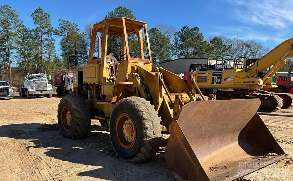 CAT 930 轮式装载机