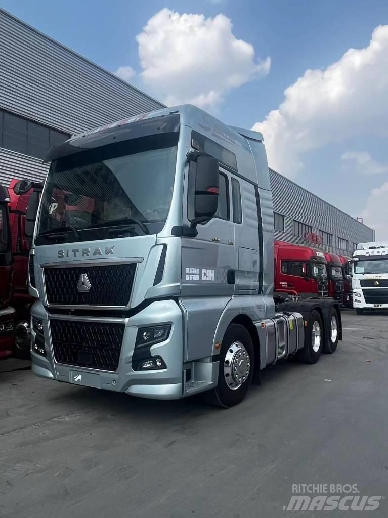 Sinotruk M1509 牵引车