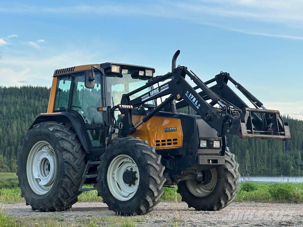 Valtra 6850 拖拉机/农用车