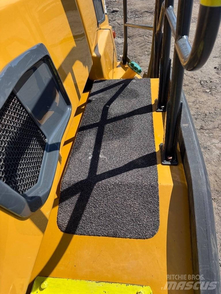 Bell B 20 E 铰接式自卸车