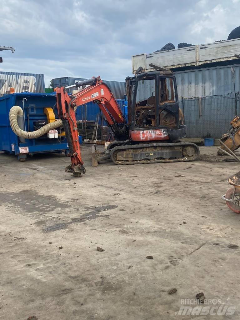 Kubota U 55-4 吊杆和铲斗