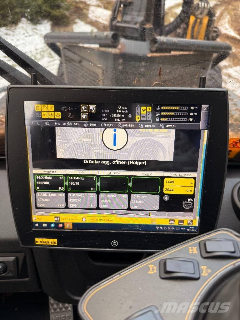 Ponsse Ergo 8W 收割机