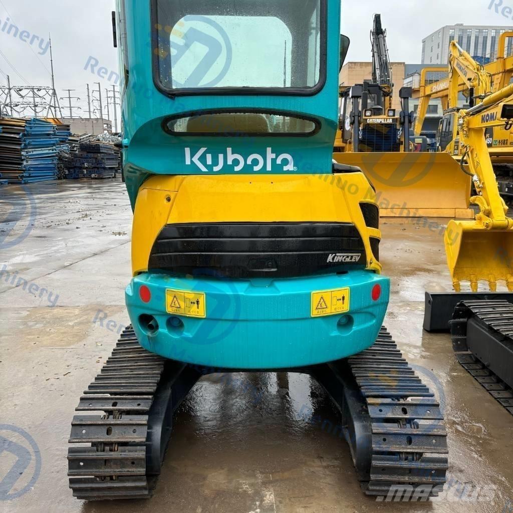 Kubota U 30 小型挖掘机