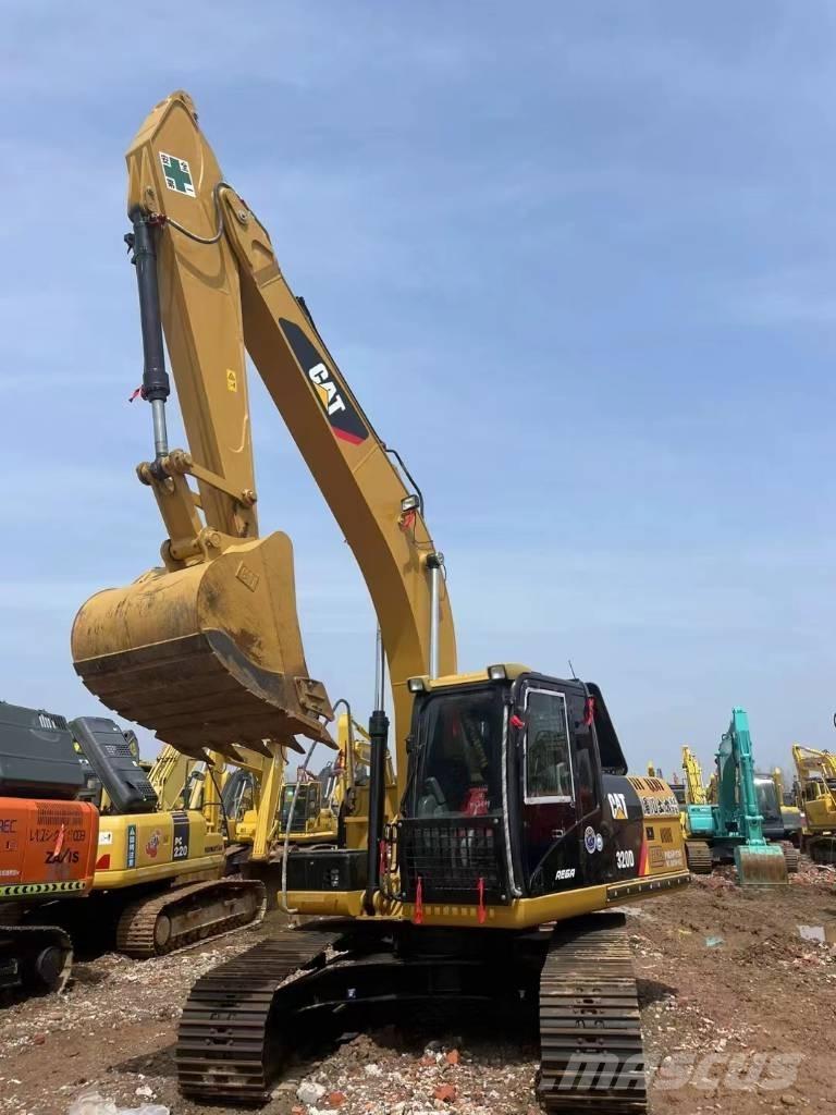 CAT 320D 履带挖掘机